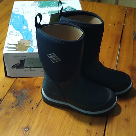New muck boot company kids element boots size 12